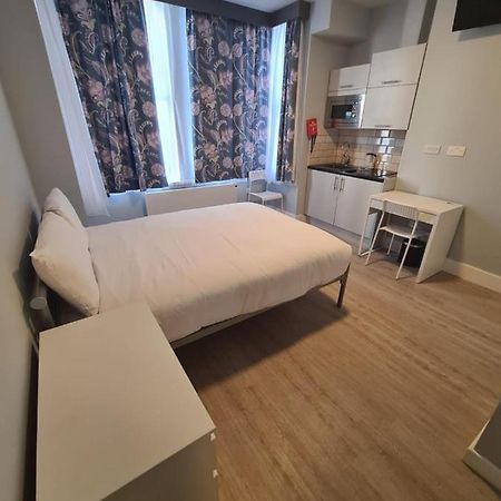 Aparthotel 17 Elm Road Londyn Zewnętrze zdjęcie